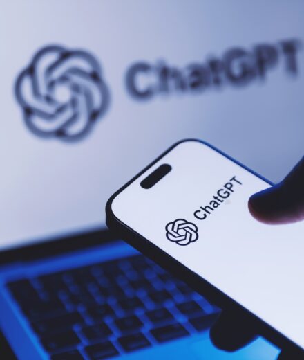 ChatGPT: novo GPT-5.5 Instant promete muito menos alucinações