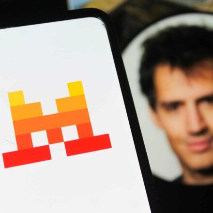 “Estado vassalo”: CEO de rival da OpenAI faz alerta duro à Europa sobre IA “Estado vassalo”: CEO de rival da OpenAI faz alerta duro à Europa sobre IA