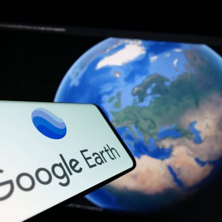 Agora dá para “voar” no Google Earth sem instalar nada Agora dá para “voar” no Google Earth sem instalar nada