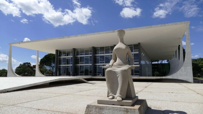 STF cria proteção para redes sociais em casos de conteúdo ilícito