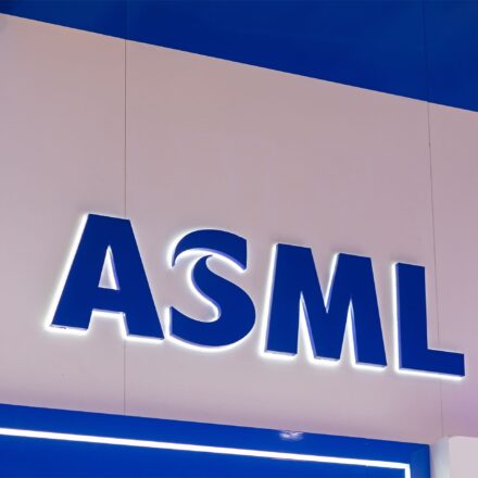 China recebeu tecnologia proibida? ASML se pronuncia sobre suspeita China recebeu tecnologia proibida? ASML se pronuncia sobre suspeita