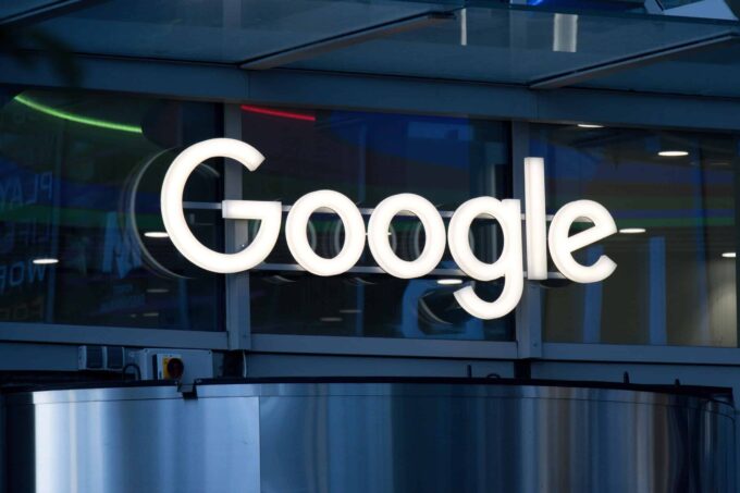 Google aponta que IA amplia trabalho humano e não substitui empregos