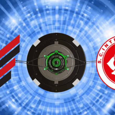 Athletico-PR x Internacional: onde assistir, horário e escalações do jogo do Brasileirão Escudos de Athletico-PR e Internacional