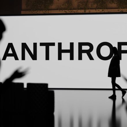 Anthropic busca especialistas para impedir que suas IAs fiquem perigosas demais Anthropic chama ex-integrante da Casa Branca para lidar com IA