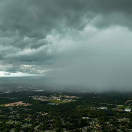 Enquanto o Sul espera chuva forte, interior do Nordeste enfrenta calor e máxima de 38 °C Enquanto o Sul espera chuva forte, interior do Nordeste enfrenta calor e máxima de 38 °C
