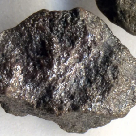Diamante negro do Brasil pode ter origem ligada a outros mundos Diamante negro do Brasil pode ter origem ligada a outros mundos